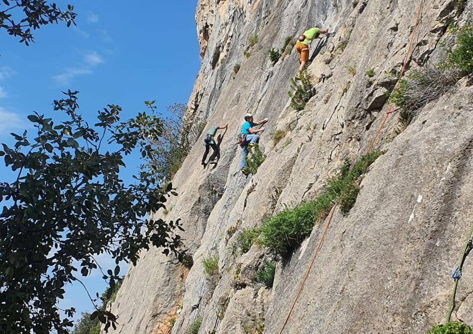 Inauguration de la falaise de Saint Salvayre